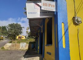 M.M.M. Farm Store