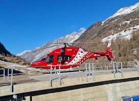 Hamilton x Air Zermatt Store