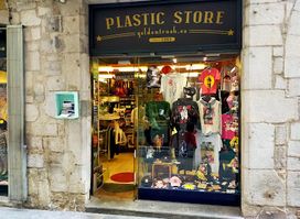Plastic Store