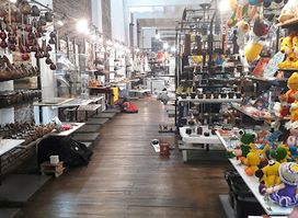 Craftsmen market