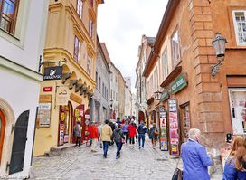 Nostalgie Antiques and Fine Art