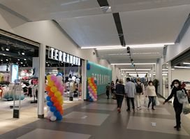 Galleria Commerciale Small