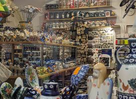 Souvenir Studio