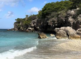Nr. 1 KALKI Beach Curacao