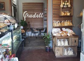Strudell Boutique