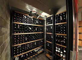 Invino Enoteca