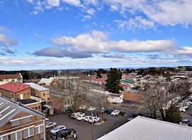 Katoomba Village