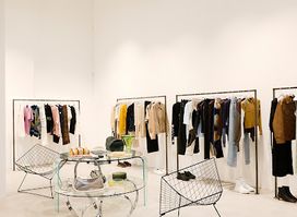 wasted hour - concept store