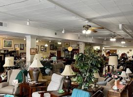 Hunt & Gather Home & Estate Sales