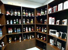 Divino Wines & Spirits
