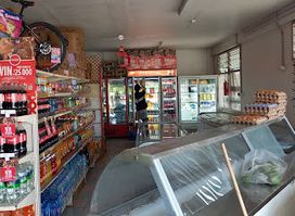 FoodWorld Supermarket LTD