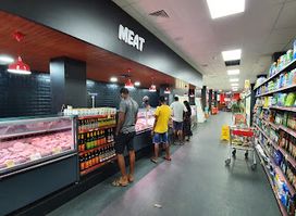 NEWWORLD IGA