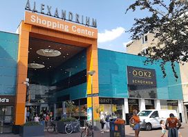 Alexandrium Shopping Center
