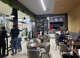 Hiil Cafe