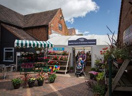 Hatton Shopping Village
