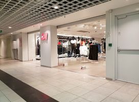 H&M