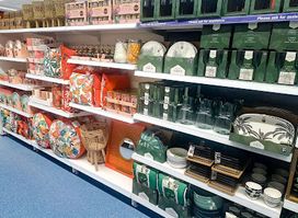 B&M Store