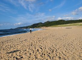 Kotohikihama Beach