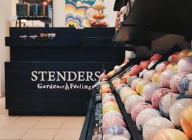 STENDERS