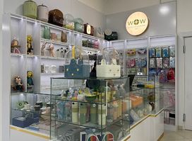 WOW store NEXT