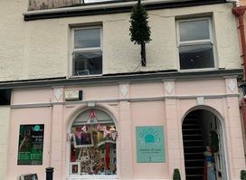 Sew Picturesque/Oriel Cefni