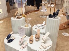 Love and Flair Plaza Indonesia