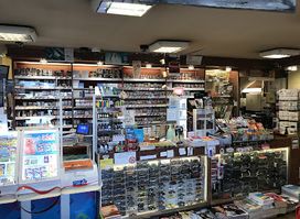 Tabac Le Khédive...souvenirs...cadeaux..