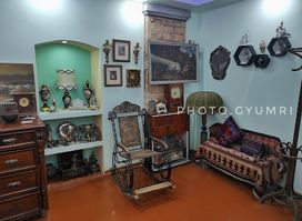 Déjà vu Art House Antiques