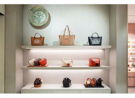 LOEWE La Rinascente Florence – Women’s Accesories