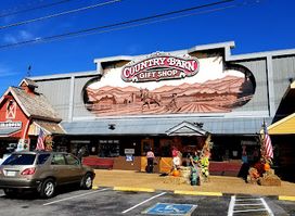 Country Barn Gift Shop & Photo Park