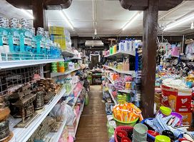 9-7 Minimart