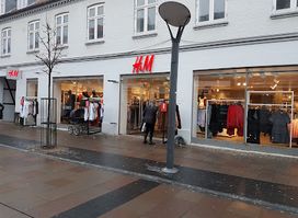 H&M