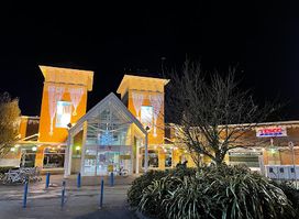 LongWalk Shopping Centre
