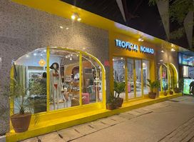 Tropical Nomad