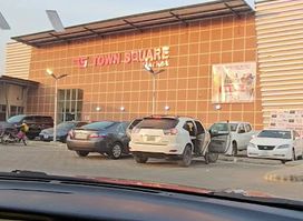 Town Square Market