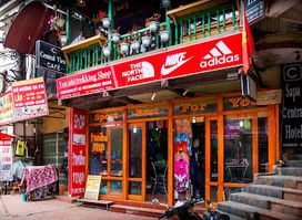 Yen Nhi's Fashion Shop
