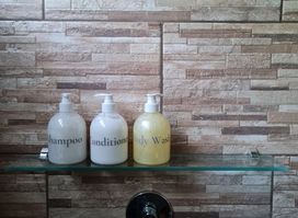 Nifty Gifts Bocas