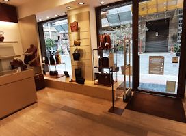 The Bridge Boutique Bari