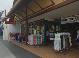 Cotton On Airlie Beach