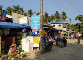 Gyeiktaw Market