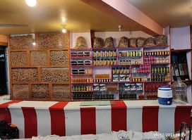 Gulmarg dry fruits