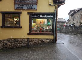 CANTOLLA Joyeria-Relojeria, Ropa y Complementos