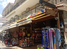 I-GREEK Souvenirs & Clothing