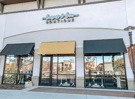 Lemons & Lace Boutique