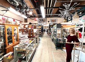 Johnston Terminal Antique Mall