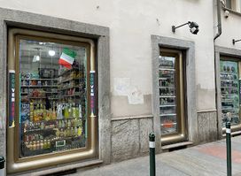 Souvenirs