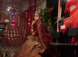 VANYA CREATION LEHENGA AND JEWELLERY WEDDING DRESS AVAILABLE FOR RENT ALSO GOWNS