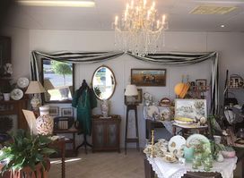 Ellenmave Vintage and Antiques