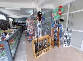 Izumi Fishing and Outdoor Equipment - Trou aux Biches