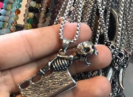 2M Novelties & Gifts